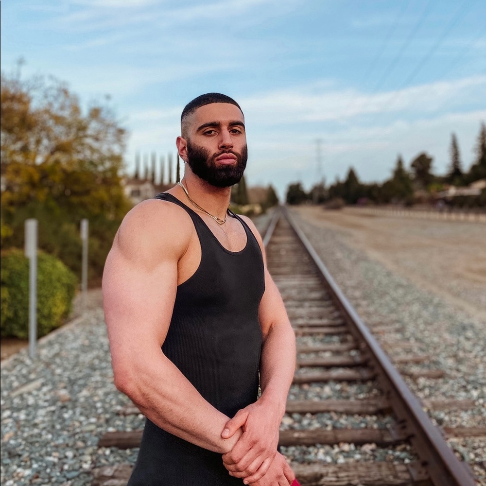 Meet your Posher, Seena